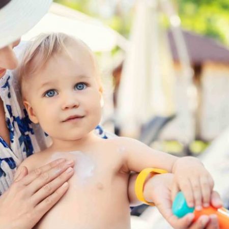 избор на бебешки слънцезащитен крем